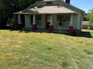 1646 Woodlawn Ave, Shelby, NC 28150