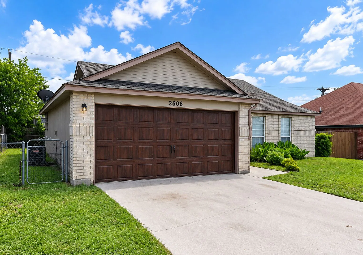 3-Bedroom Killeen Home with Fireplace & Fenced Yard — Photo 3