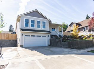 240 SW Jefferson St, Sheridan, OR 97378