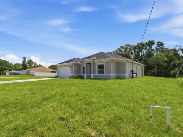 8780 92nd Avenue, Vero Beach, FL 32967