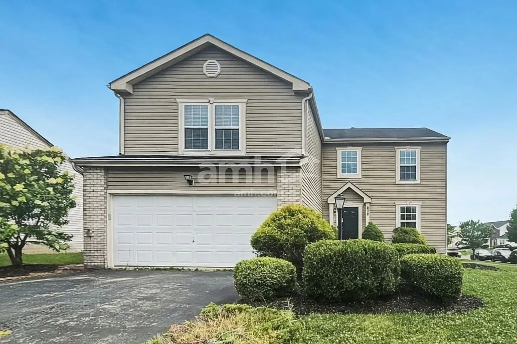 4 bed, 2.5 bath, 2480 sqft, $2,755 — Photo 1