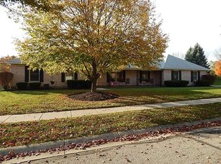 3101 Campbell Dr, Springfield, OH 45503