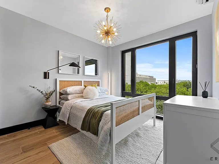 828 New York Ave #6B — Photo 4