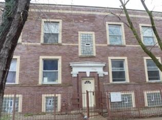 1000 N Lawndale Ave #2S, Chicago, IL 60651