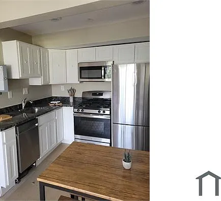714 Park Rd NW — Photo 1
