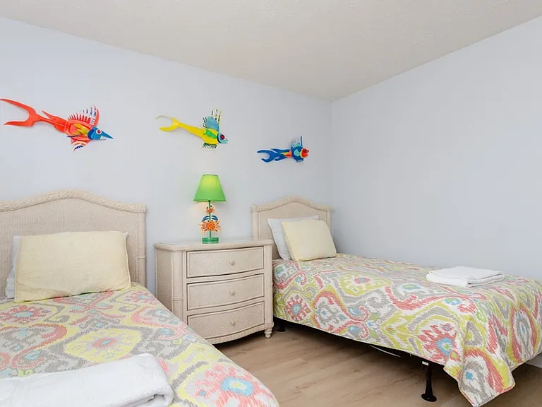 2110 Surf Rider Cir #A — Photo 25