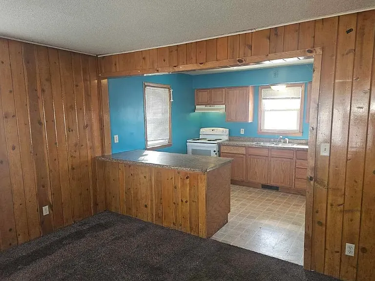 515 Winona St #1 — Photo 4