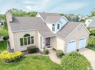 4119 Brest Rd, Newport, MI 48166