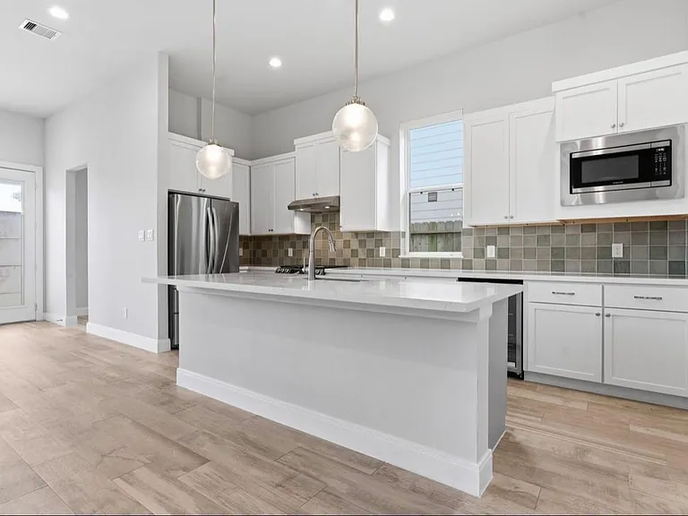 2718 Grand Fountains Dr #H — Photo 12