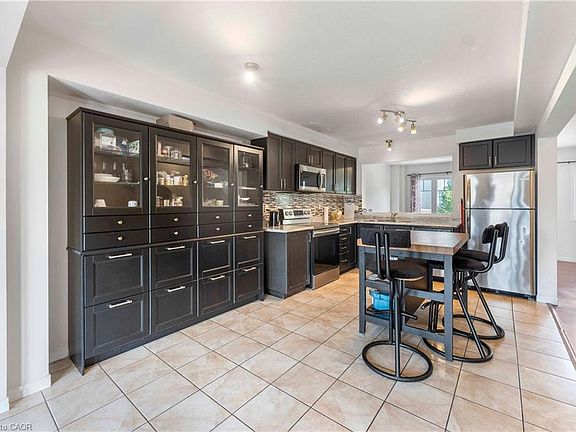 5th image of 750 Lawrence St #93