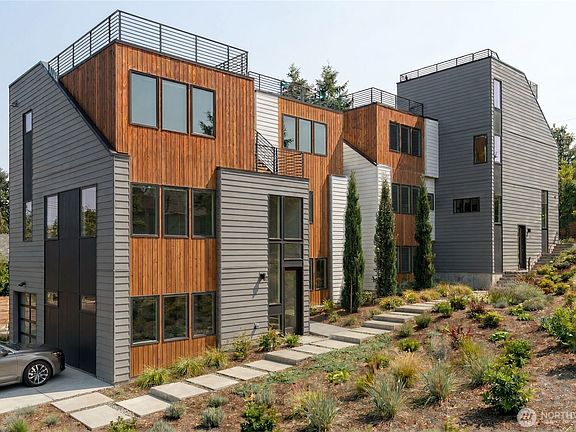 3rd image of 10428 66th Avenue S