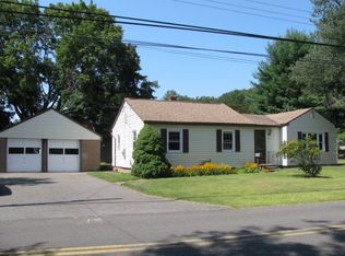 1 W St Hts, Cromwell, CT 06416