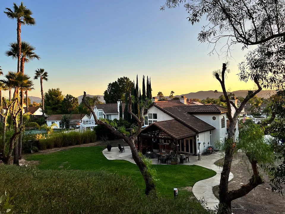 30238 Corte Plata