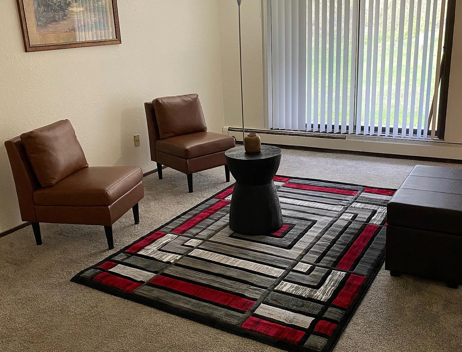 Hazelwood Apartments — Photo 4