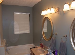 6717 Adena Cir, Maineville, OH 45039