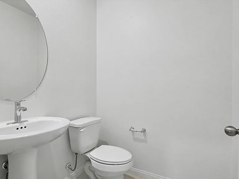 72 Hornbeck Ln — Photo 12