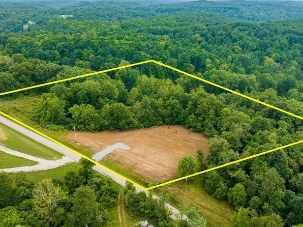 Portie Flamingo Rd SE, Corning, OH 43730