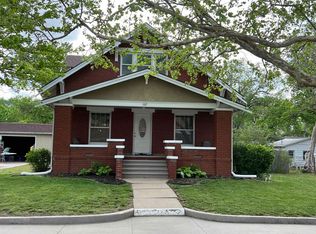 107 S Jefferson St, Hillsboro, KS 67063