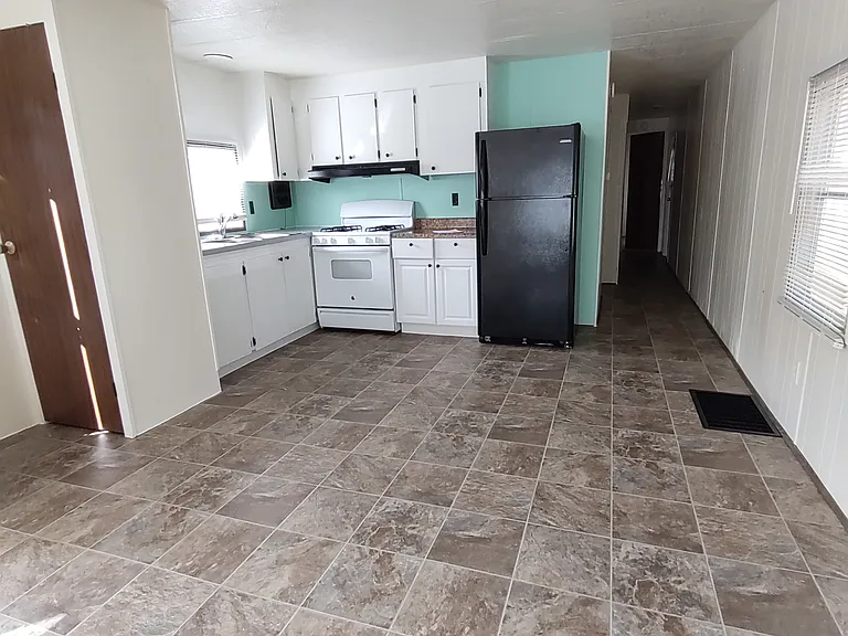 8674 Doris St — Photo 5
