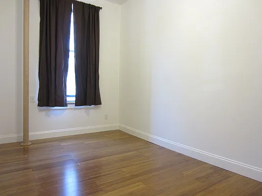 Rented by Aryeh Realty | media 4