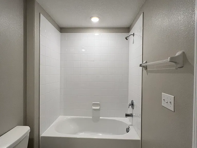 Guest Full Bathroom With Tub
