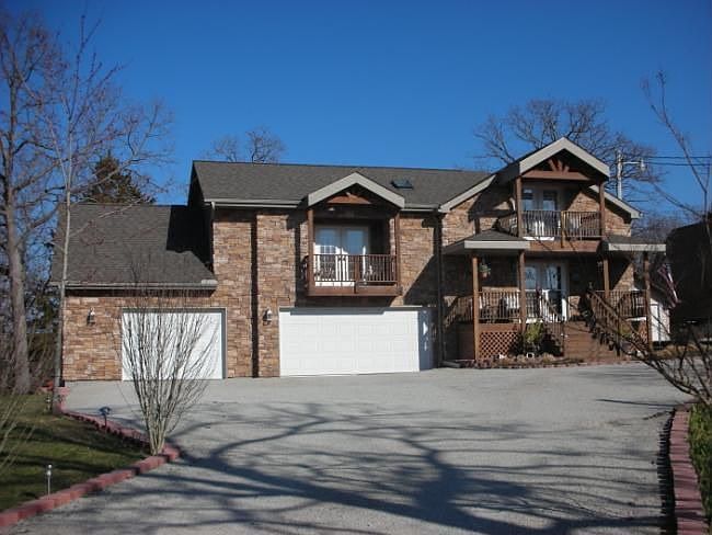 1st image of 122 Elm Point Ln