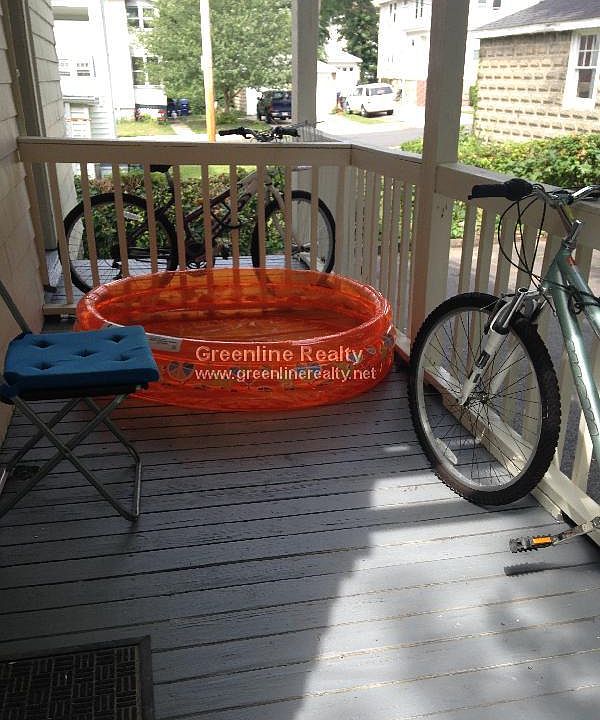 2nd image of 264 Foster St #2G