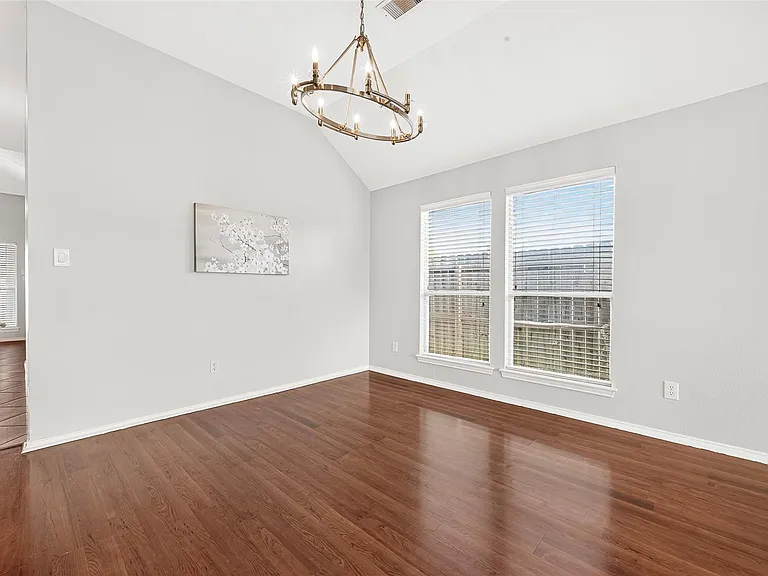 7116 Granger Ridge Ln — Photo 3