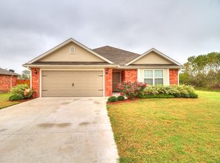 2321 Bradford Cir, Newcastle, OK 73065