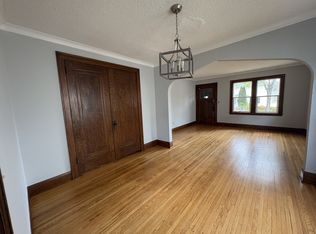 3214 19th Ave S, Minneapolis, MN 55407