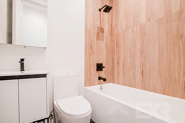 Rented by EXR | media 3