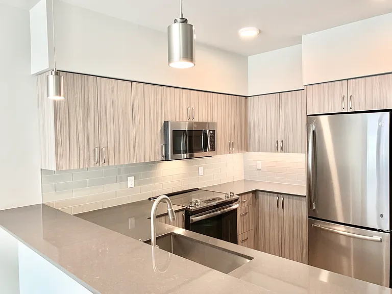 Edge Apartments — Photo 99
