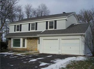1040 Alton Darby Ck Rd, Galloway, OH 43119