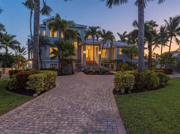 102 8TH STREET E, TIERRA VERDE, FL 33715