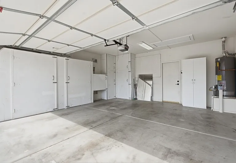 851 S Fern Ct — Photo 22