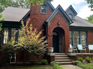 728 Grandin Rd, Charlotte, NC 28208