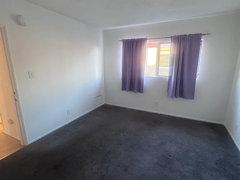 713 N Market St #5 — Photo 10