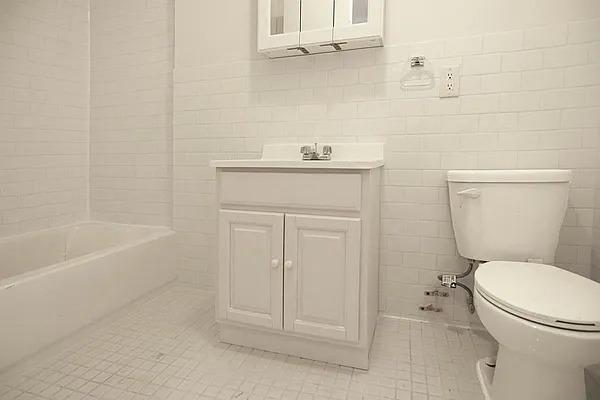 Rented by Coda Real Estate NYC | media 3