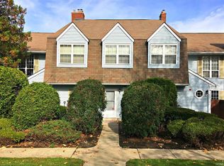 54 Homestead Village Dr, Warwick, NY 10990