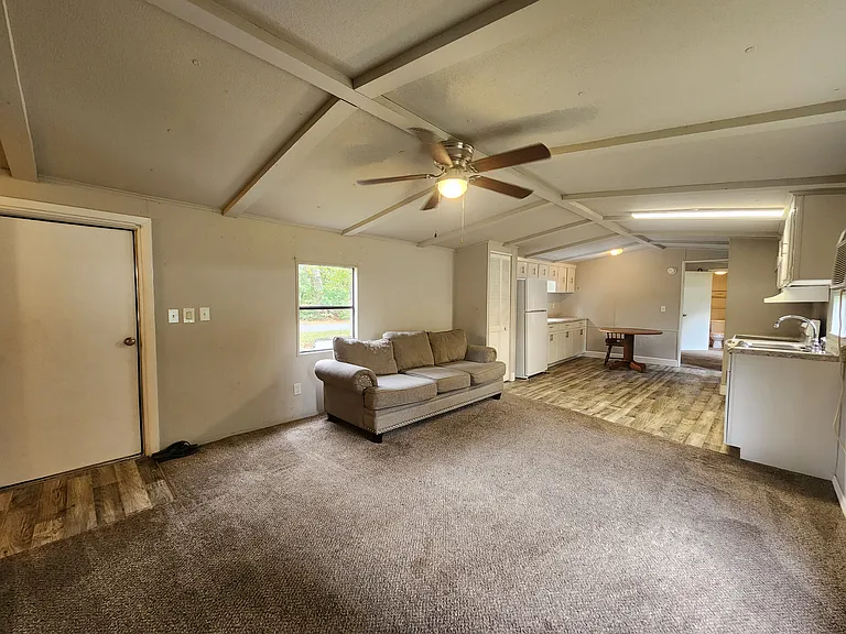 11656 SE 50th Avenue Rd #1 — Photo 3
