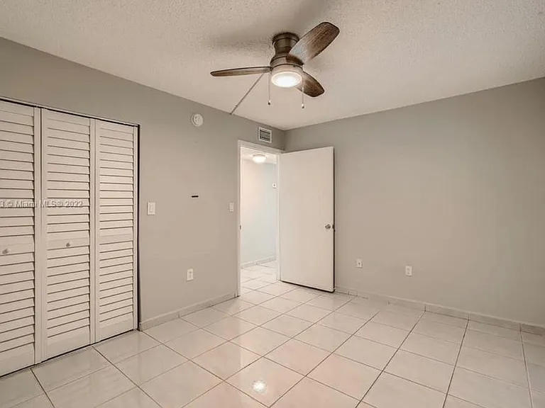 8015 SW 107th Ave #122 — Photo 23