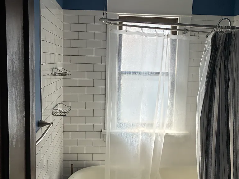 652 West Ave — Photo 5