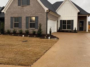 5195 Watson View Dr, Nesbit, MS 38651