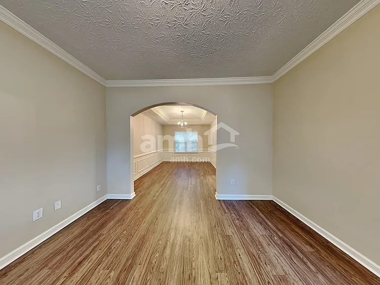540 Gables Ct — Photo 9