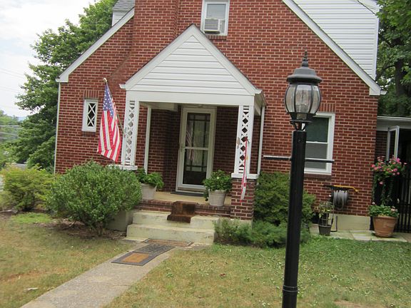Covered Stoop to Living Room