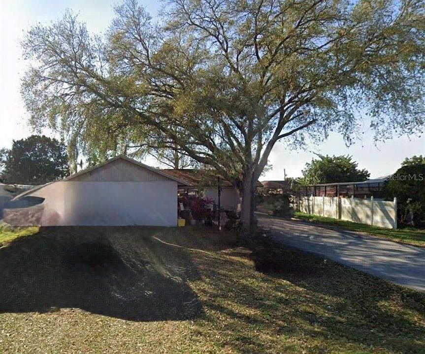 1st image of 7946 Sioux Ln