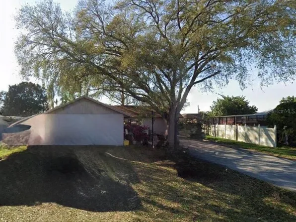 7946 Sioux Ln, Lakeland, FL 33810