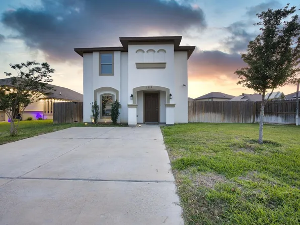 1510 Port Texas Dr, Laredo, TX 78045