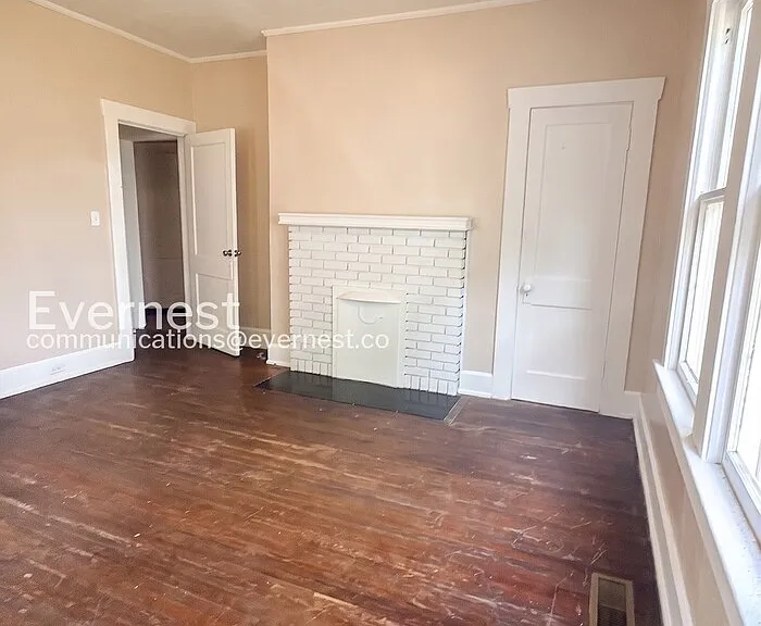 2304 22nd St SW — Photo 16