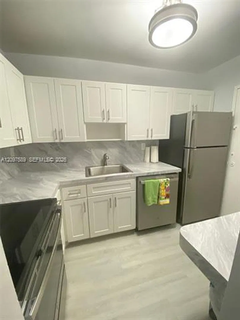 2899 Collins Ave cu-1743, Miami Beach, FL 33140 — Photo 1